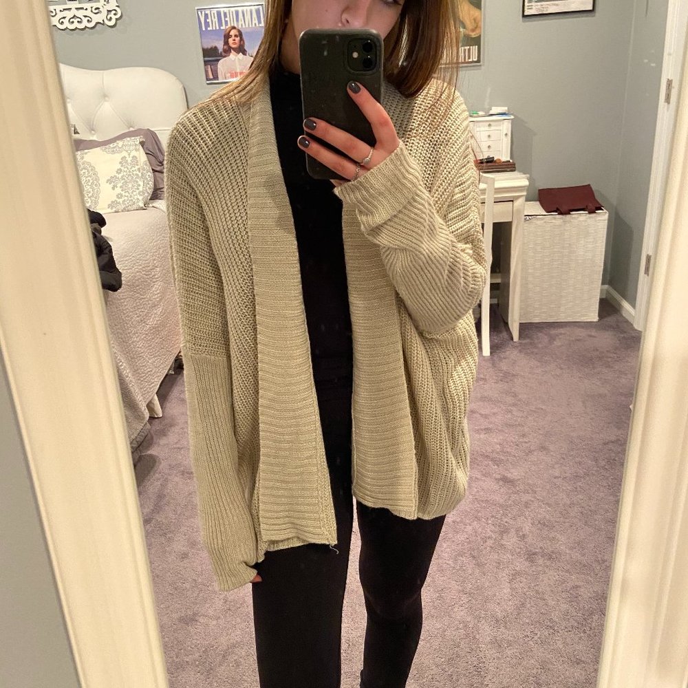 LF Cardigan